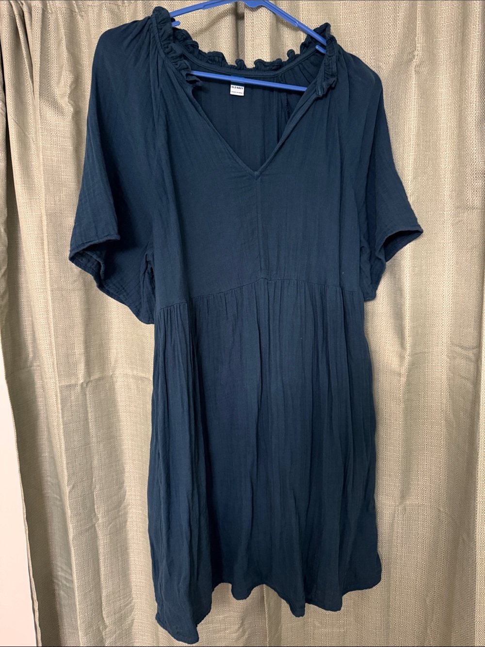 Women’s Navy V-Neck Short Sleeve Dress